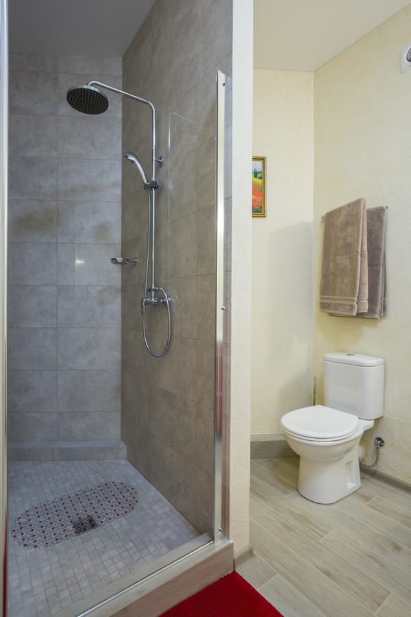 Апартаменты Gold Bugaz Apartment near the sea Каролино-Бугаз