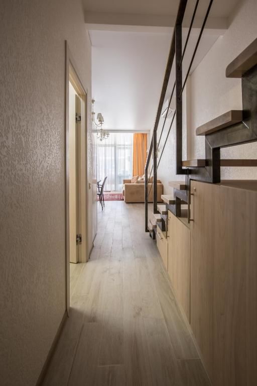 Апартаменты Gold Bugaz Apartment near the sea Каролино-Бугаз