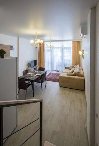 Апартаменты Gold Bugaz Apartment near the sea Каролино-Бугаз Апартаменты-25