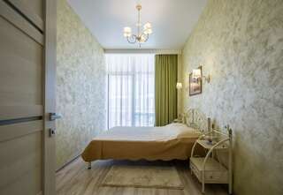 Апартаменты Gold Bugaz Apartment near the sea Каролино-Бугаз Апартаменты-40