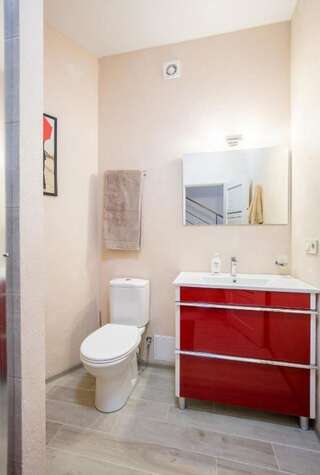 Апартаменты Gold Bugaz Apartment near the sea Каролино-Бугаз Апартаменты-64