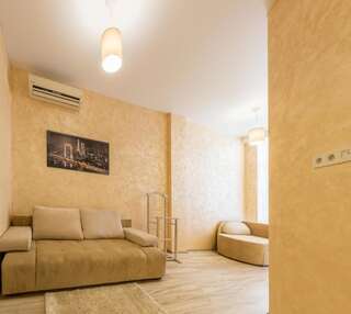 Апартаменты Gold Bugaz Apartment near the sea Каролино-Бугаз Апартаменты-77