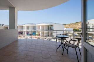 Апартаменты Gold Bugaz Apartment near the sea Каролино-Бугаз Апартаменты-81
