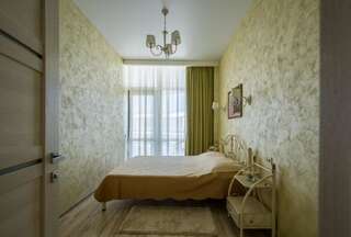 Апартаменты Gold Bugaz Apartment near the sea Каролино-Бугаз Апартаменты-89