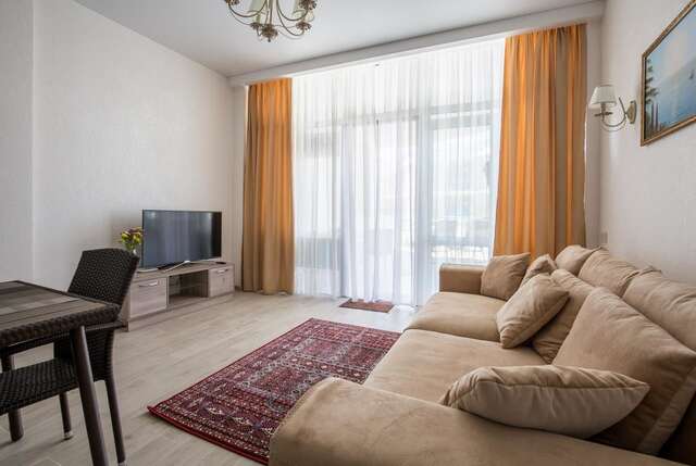 Апартаменты Gold Bugaz Apartment near the sea Каролино-Бугаз-12