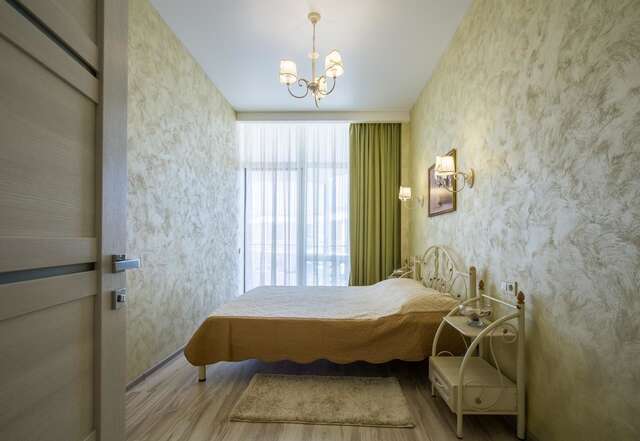Апартаменты Gold Bugaz Apartment near the sea Каролино-Бугаз-45