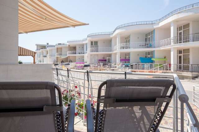 Апартаменты Gold Bugaz Apartment near the sea Каролино-Бугаз-10